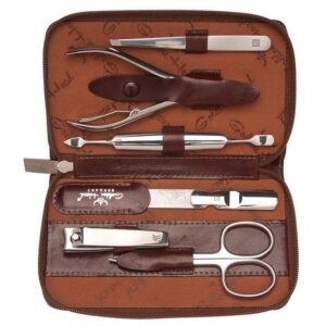 Manicure and Pedicure Grooming Kit